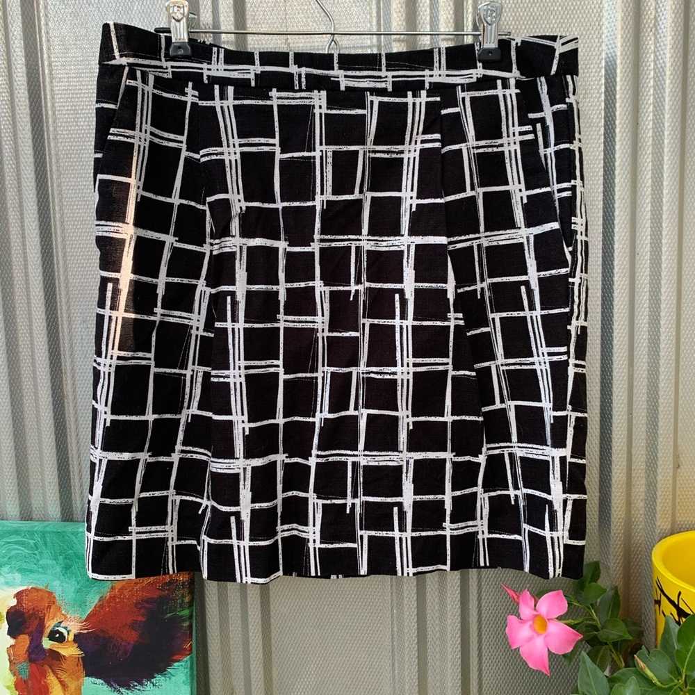 Fun Gap Skirt